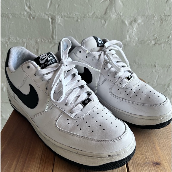 nike flyleather af1 qs